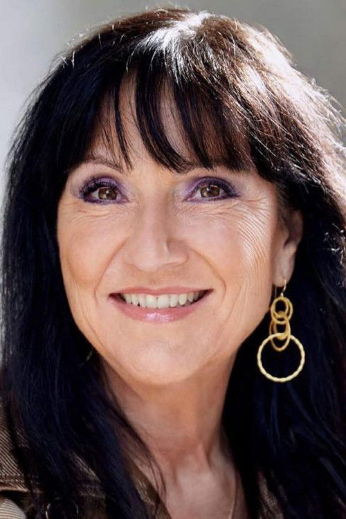 Trine Larsen as Dame i bus