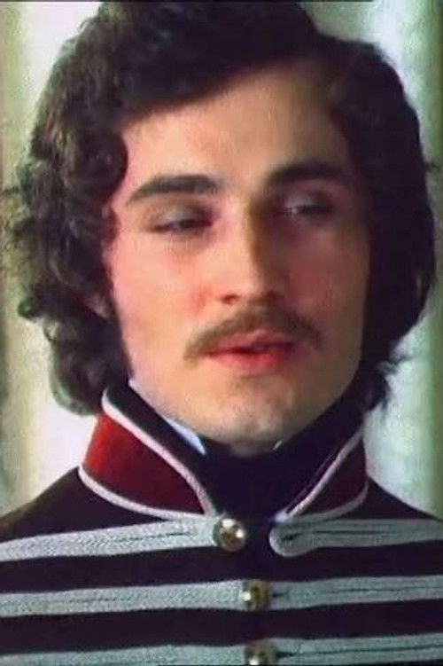 Nikolay Dyomin as сотрудник КГБ