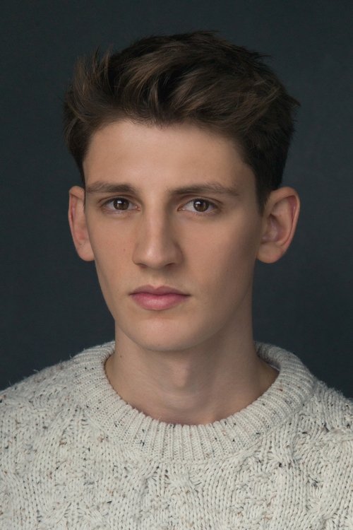 Jordan Scowen as Luke