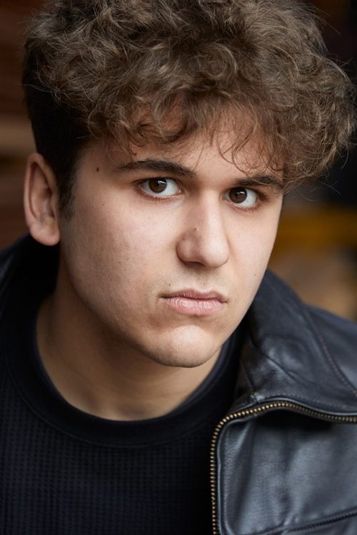 Hugo Gonzalez as Mouss