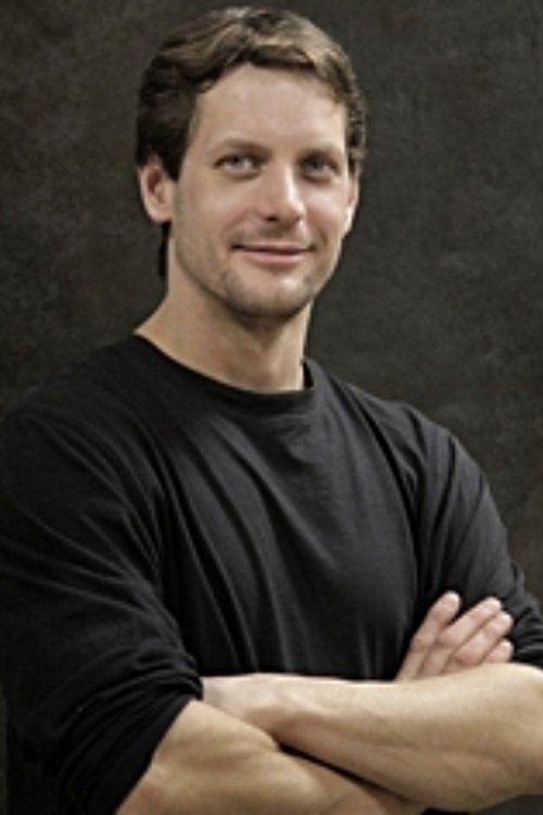 Levente Lezsák as Landmine Killer