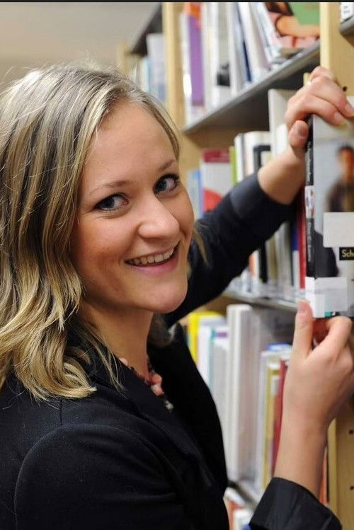 Linn Bülow as Self - Lillan (archive footage)