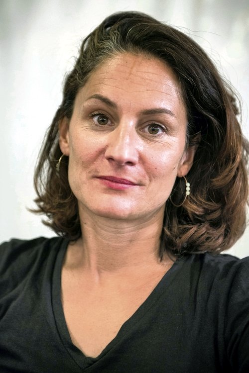 Elsa Faucillon as Self