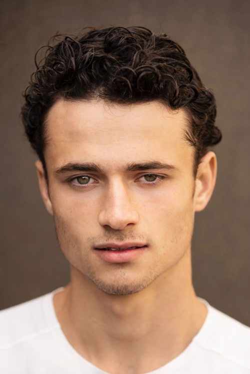 Nick Bisa as Travis Hall