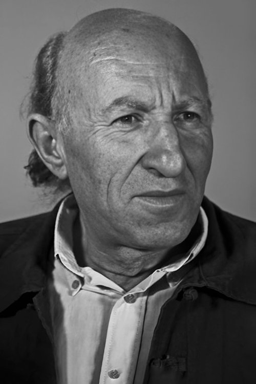 Fawzi B. Saichi as Patron Pressing