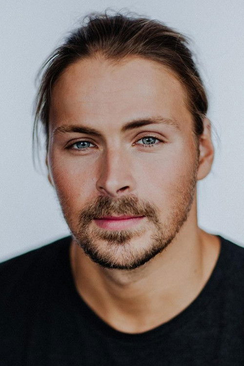 Pascal-Hugo Caron-Cantin as P-A