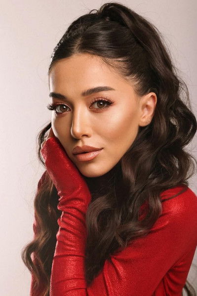 Lia Zakharyan as Ani