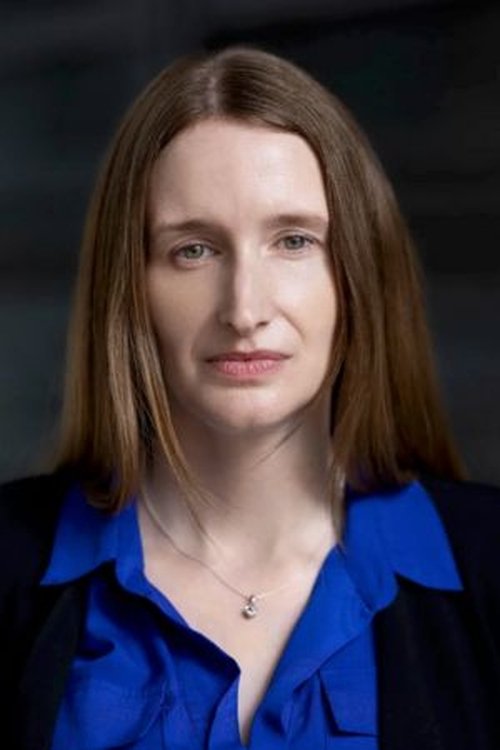 Mary T Lynch as Lizzie