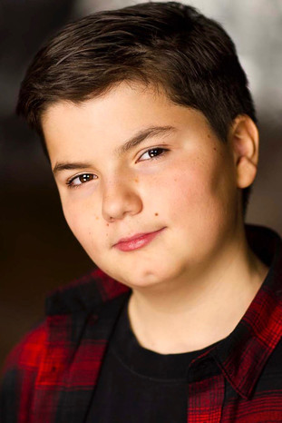 Max Calinescu as Chase (voice)