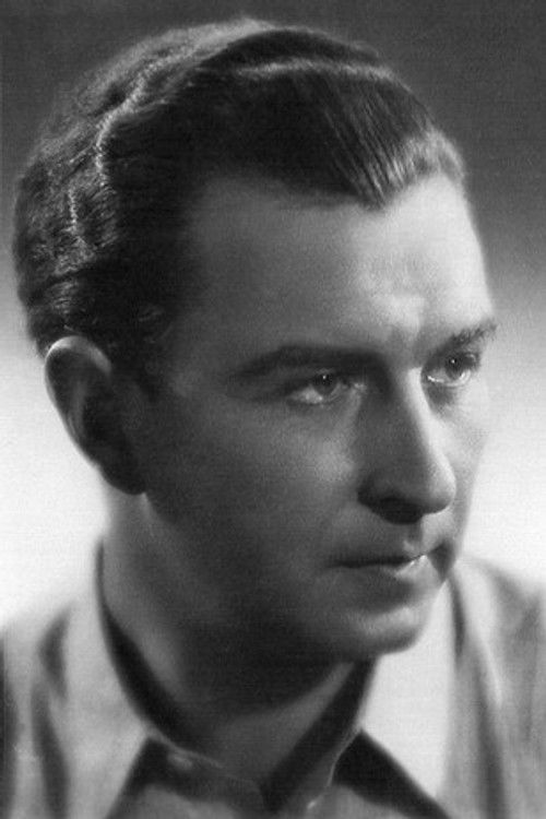 Vilém Pfeiffer as MUDr.Karel Chrudimský