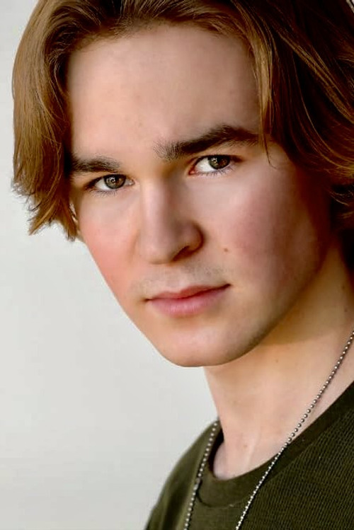 Kai Kadlec as Scott