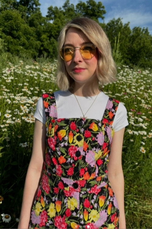 Zoey Engelbert as Nikki