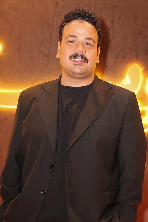 Mostafa Ghareb as Malak - Guest of Honor
