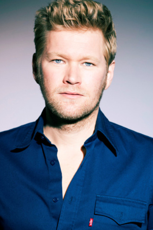 Arent-Jan Linde as Patrick