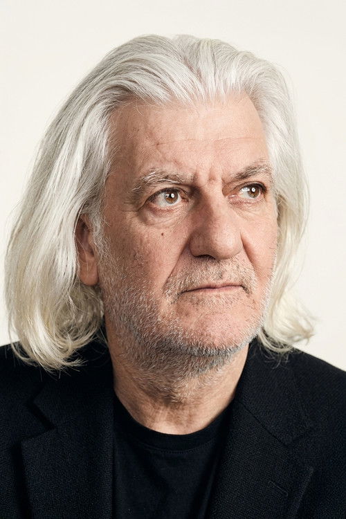 Nihat İleri as Köpekli Adam