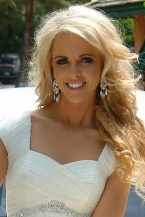 Nikola Clark as Rita