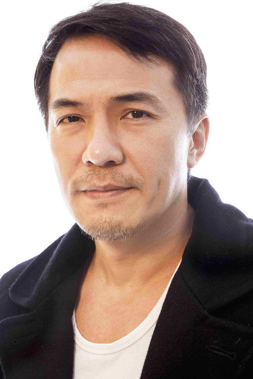 Leon Dai as Adult Chang Jia-han