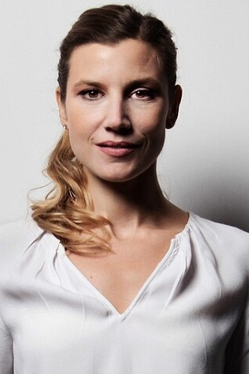 Yesim Meisheit as Speaker