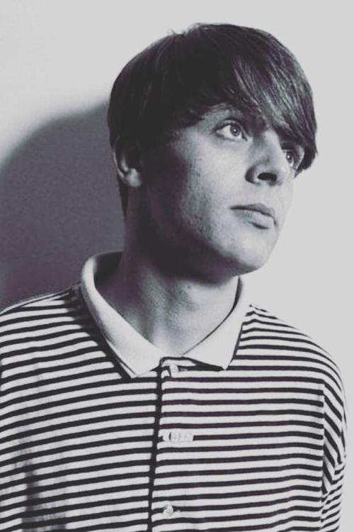 Gary 'Mani' Mounfield as Himself