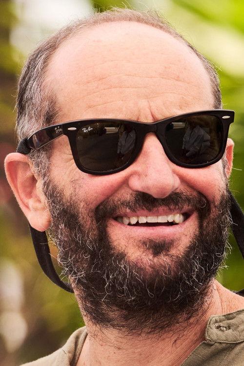 Carlos Reygadas as Self (voice)