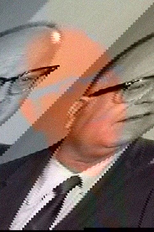 Bert Holland as Barney Russell