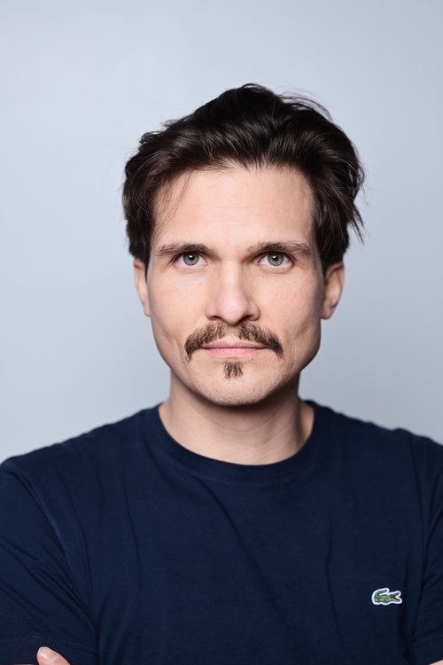 Manuel Hill as Lukas