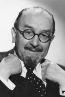 Maurice Elvey as Capt. Matthews