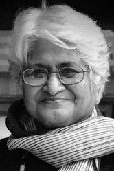 Sumitra Bhave as Vidushi Sindhubai Jadhav (Maai)