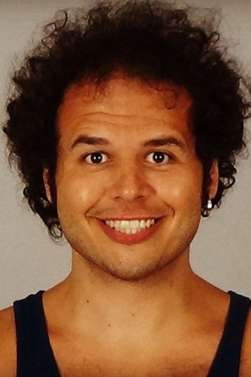 Burak Akbaş as Cast Asistanı