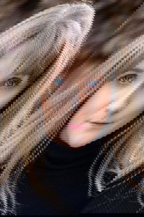 Jayde Manning as Liza