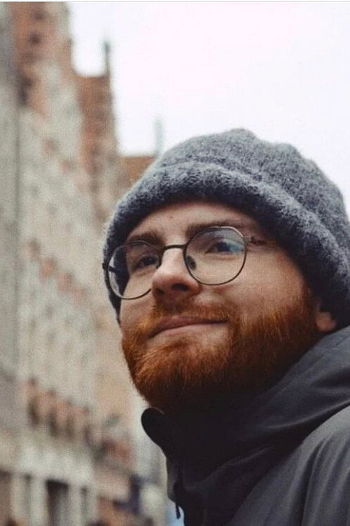 Philippe Machado as Lui-même