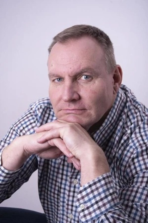 Guy Robbins as Yellow hat Kovaks gang member