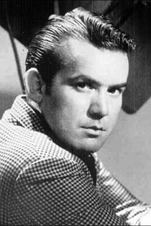 Paquito Cordero as Juan