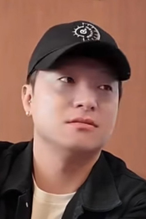 Kim Ryang-ha as Cheon Man-bok