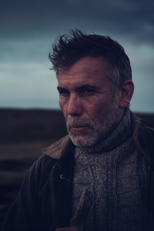 Kevin Kelly as Magnus