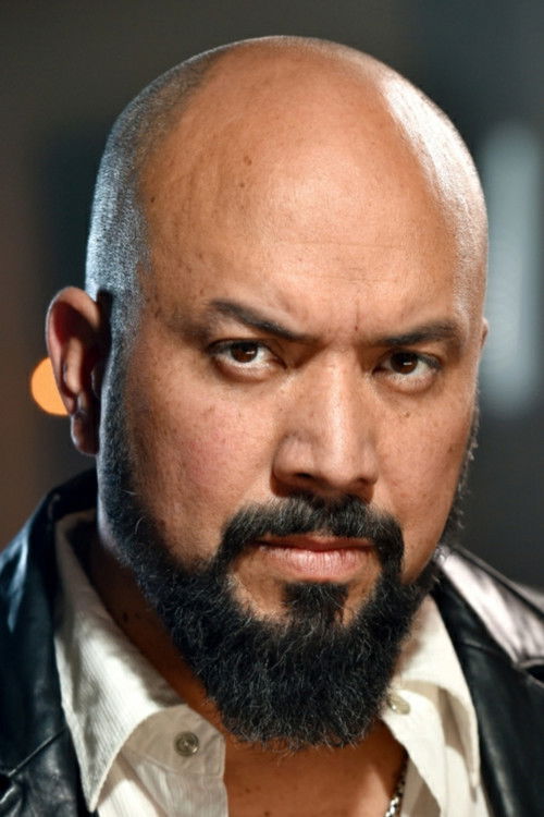 Reno Reyes as Bar Owner