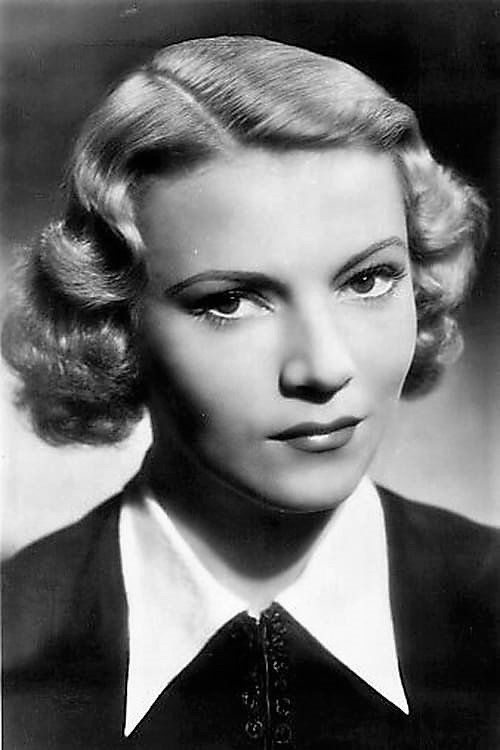 Annabella as Hélène/Denise