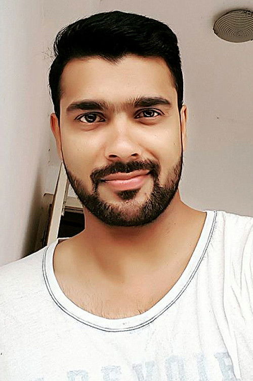 Vivek Gopan as Vinod (Vikram)