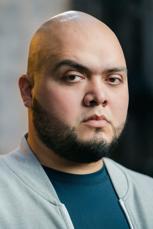 Julio Cesar Ruiz as Julio (uncredited)