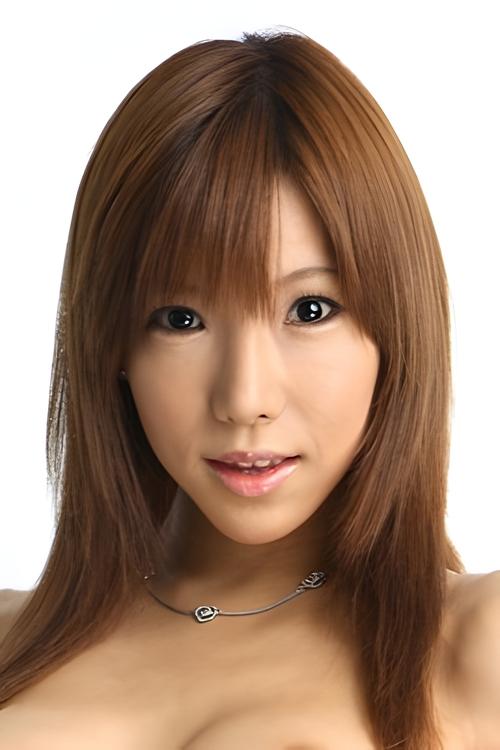 Serina Hayakawa as Lotus