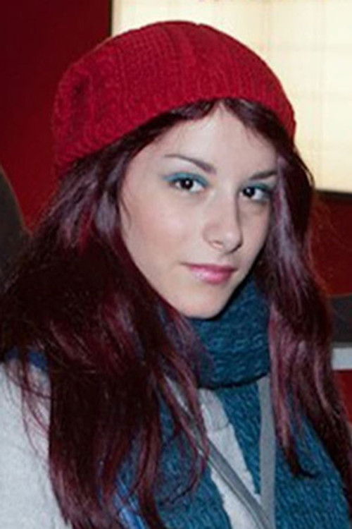 Savina Alimani as Myrto