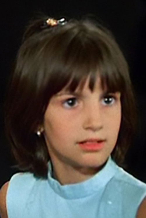 Silvia Umbrinozzi as Nina