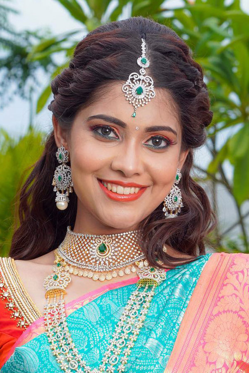 Neha Jha as Kodimalar