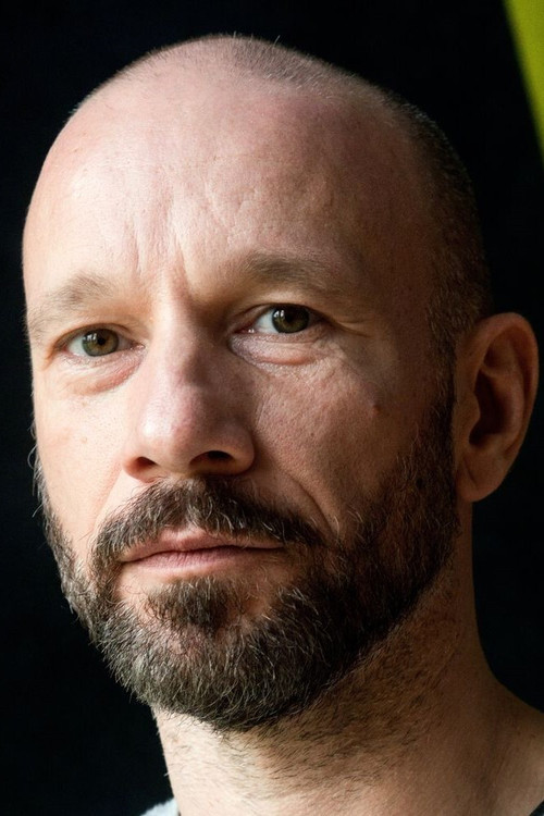 Jean-François Auguste as Fabien