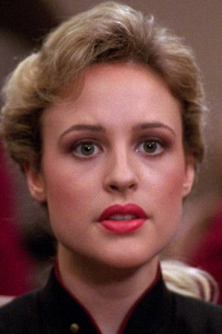 Pamela Winslow as Bernice