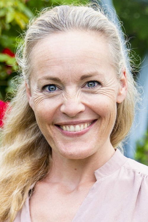Anja Steensig as Self