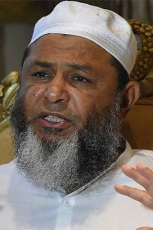 Mushtaq Ahmed as Himself