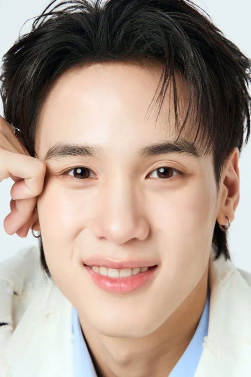 Bhobdhama Hansa as Tan