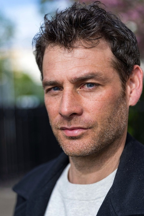 Nicolas Umbdenstock as Clémence's Father Fred