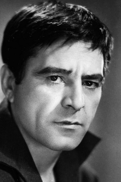 Petar Slabakov as Police inspector Peshanov